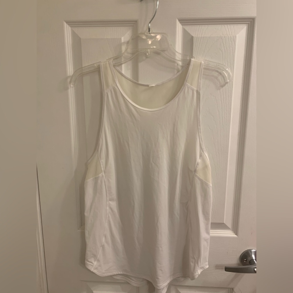 lululemon tank top with mesh